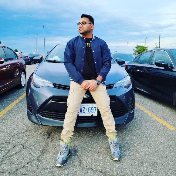 Meet your Posher, Mj - Picture 1 of 2